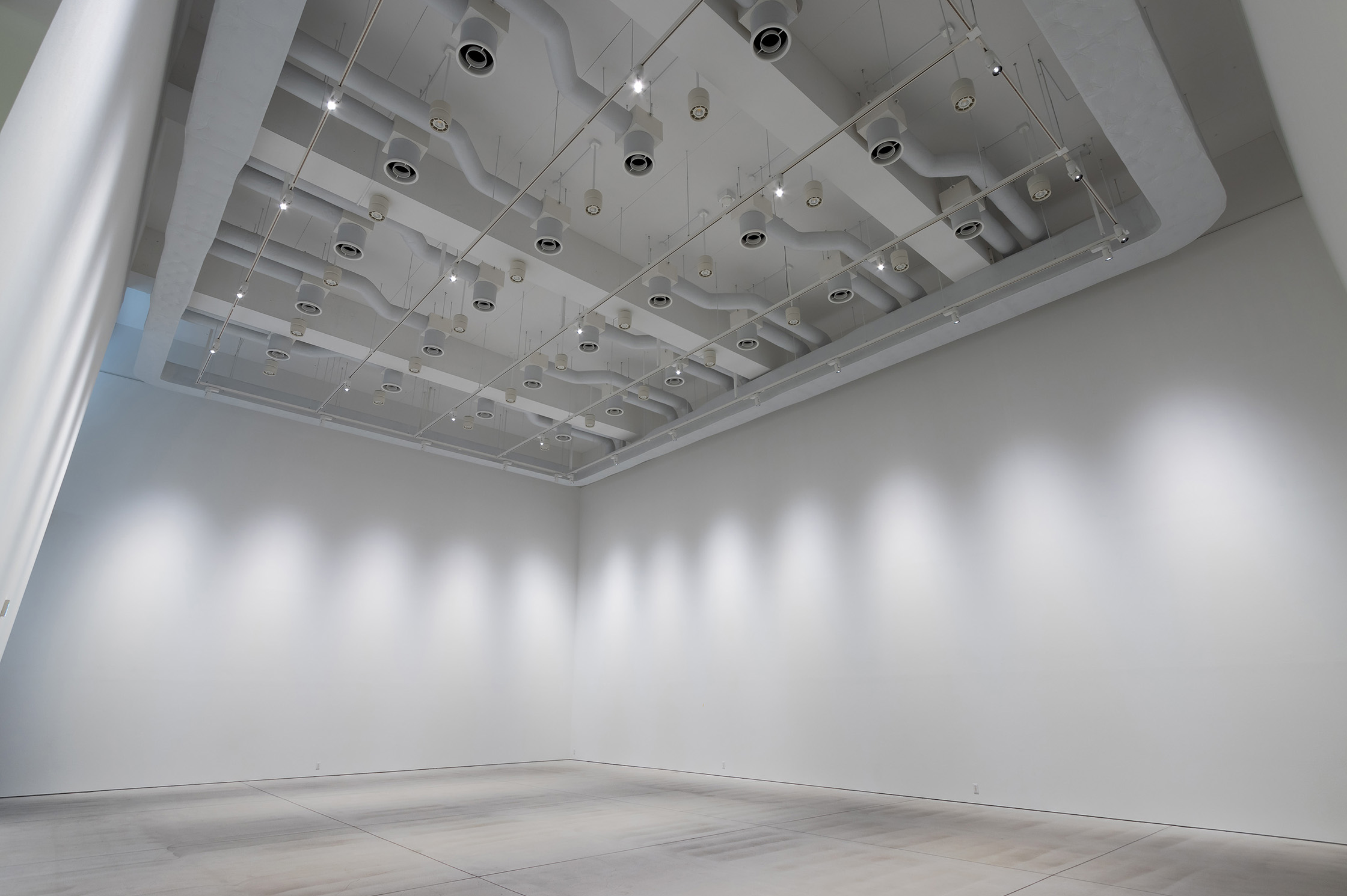 多摩美術大学　アートテークギャラリー